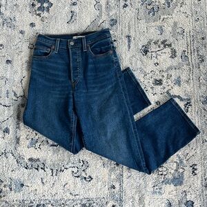 Levi’s Ribcage Straight